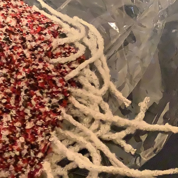 Oversized Plaid Poncho Tassel Fringe Trimmed Hem - Picture 6 of 6